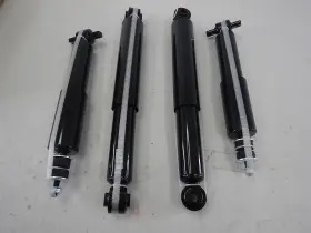 991952-5227-1503231961 Automuto Shock Absorber Kit Front And Rear For Chevy Silverado 1500 1999-2007
