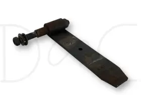 E0ht-5310-aa Ford 80-94 F600 F700 Rh Right Passenger Front Lower Shock Mount