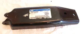 E5tz-18183-a Ford Nos 1987-93 F250 Front Upper Shock Tower Mount Strut Bracket E5tz18183a