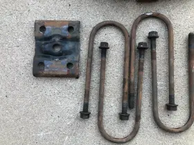 Yl54-5598-da Ford Oem 96-10 Ranger Fx4 8.8 Axle 31 Spline Spacer Bracket Mount Plate U Bolts #2