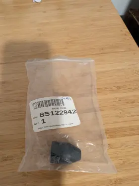 85122942 Gm Genuine Parts Shock/strut Upper Cover C8 Corvette 1