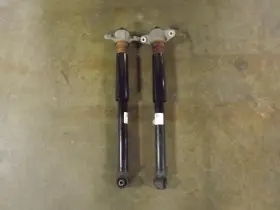 55300-m7710 Kia 21 Forte 2.0l At Fwd Left Right Rear Shock Absorber Struts Oem
