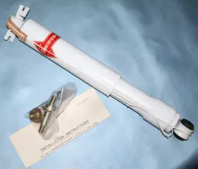 Kg5509 Kyb Rear Gas Shock Absorber - For Chevy Oldsmobile And Pontiac 1963-1970