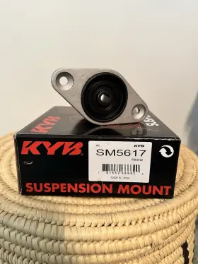 Sm5617 Kyb Suspension Shock Absorber Mount-shock Mount