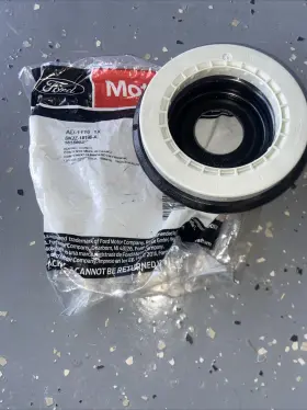 Bk2z-18198-a Motorcraft Bk2z18198a Oem Ford 2015-22 Transit Upper Bearing Coil Insulator Retainer