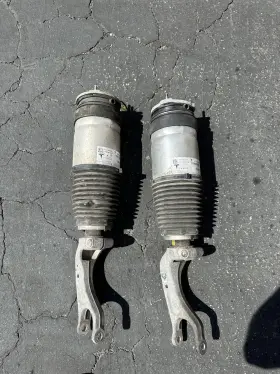 S-1067361-77-c Tesla 1067361-25-e Front Pair Shock Absorber For 2016-2020 Model