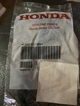 Honda 51631-SV7-004 Rubber, Shock Absorber Mounting (showa) Genuine Oem 95-21. Fixed Price $5.00.
